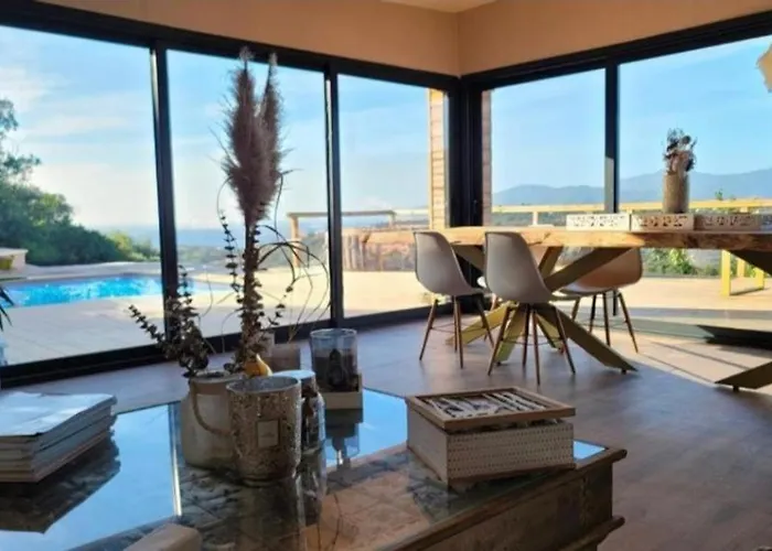 别墅 A Dimora Di Murza Liliekaena *