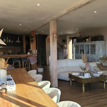 A Dimora Di Murza Liliekaena